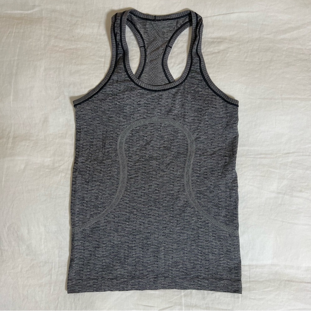 Lululemon swiftly tech race back
